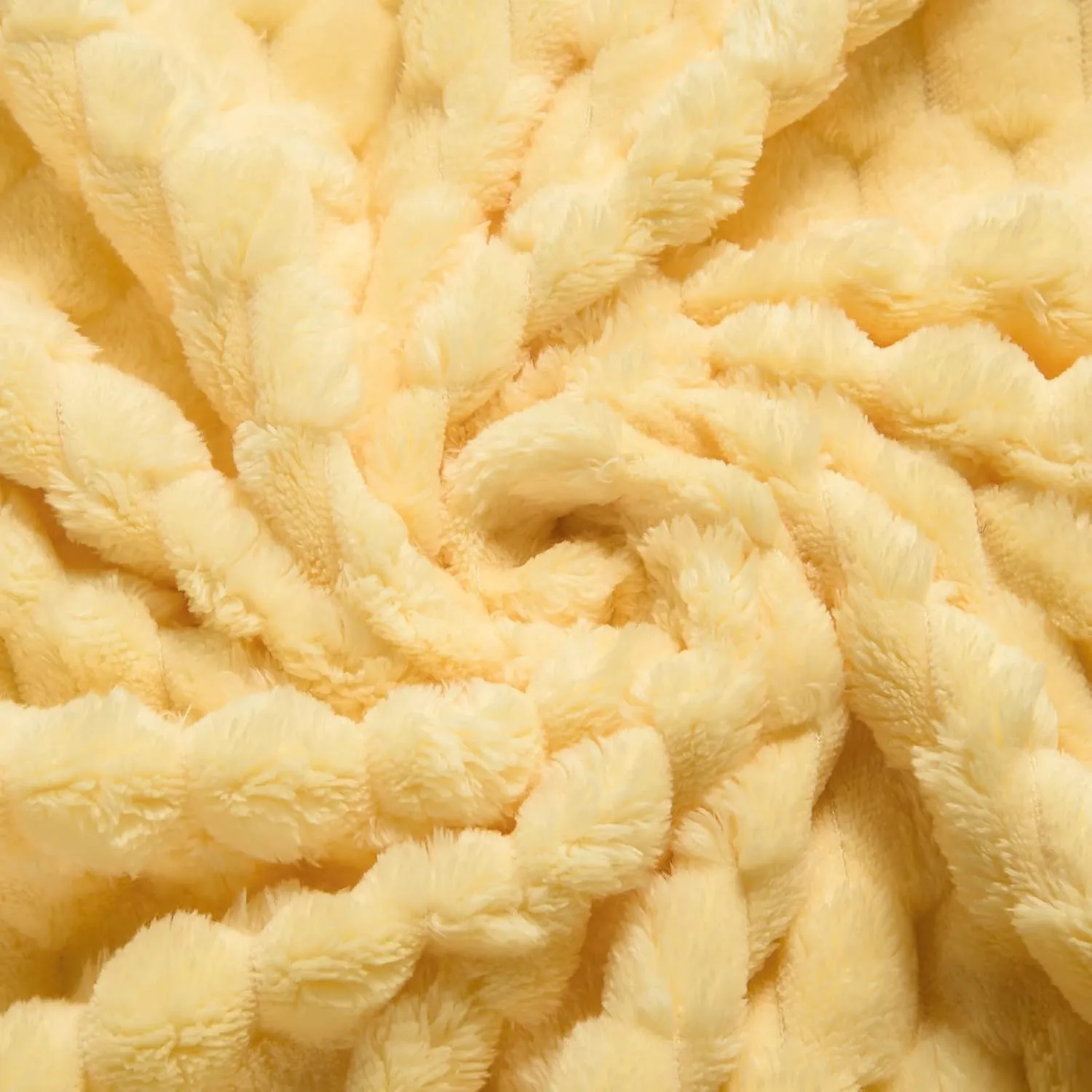 Vessia Flannel Fleece Twin Size Blanket(60x80 inch), 3D Jacquard Light Yellow Fuzzy and Warm Blanket for Couch,Sofa, 300GSM Super Soft Touch Cozy Lightweight Bed Home Decor for All-Season